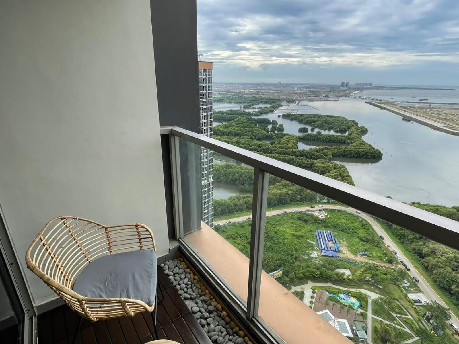 Gold Coast Apartemen Pik By Dluxx Jakarta Exteriör bild