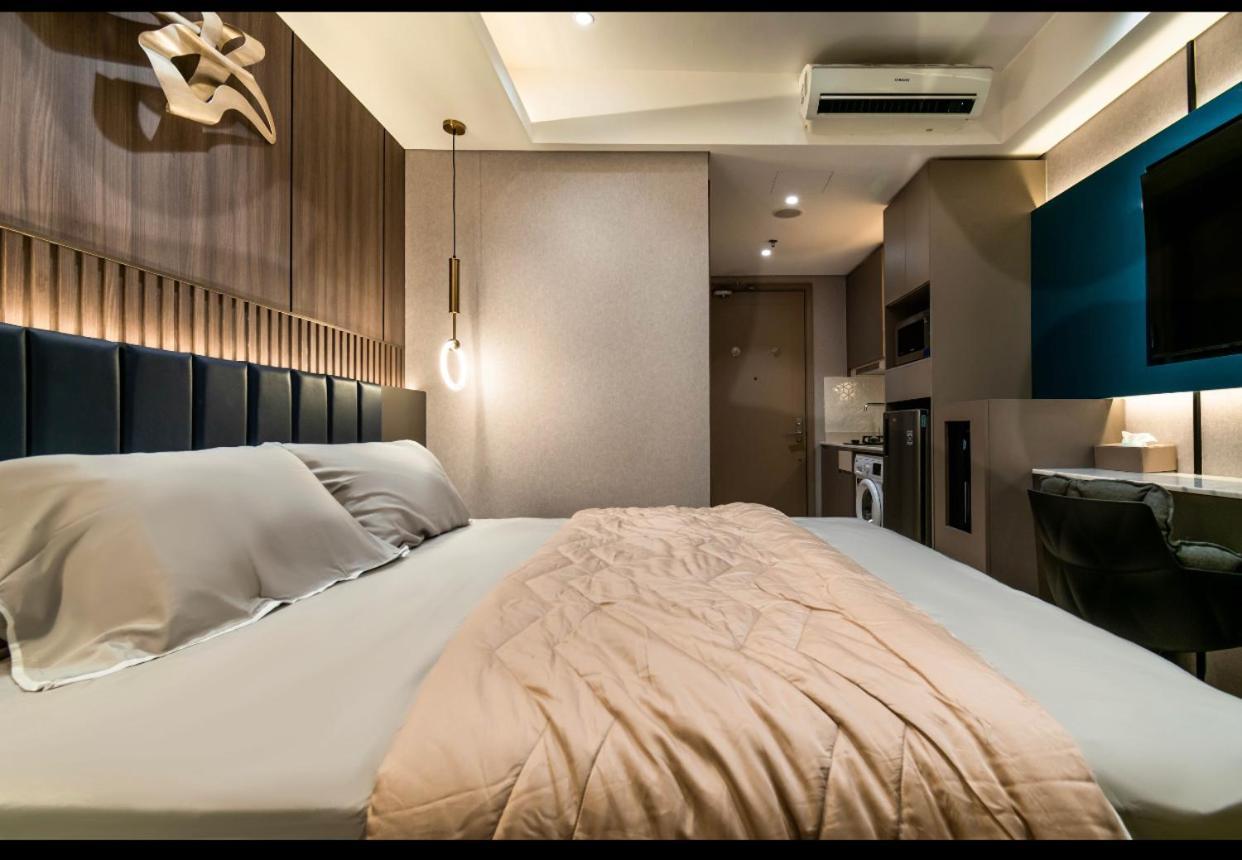 Gold Coast Apartemen Pik By Dluxx Jakarta Exteriör bild